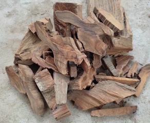 Industrial scrap wood